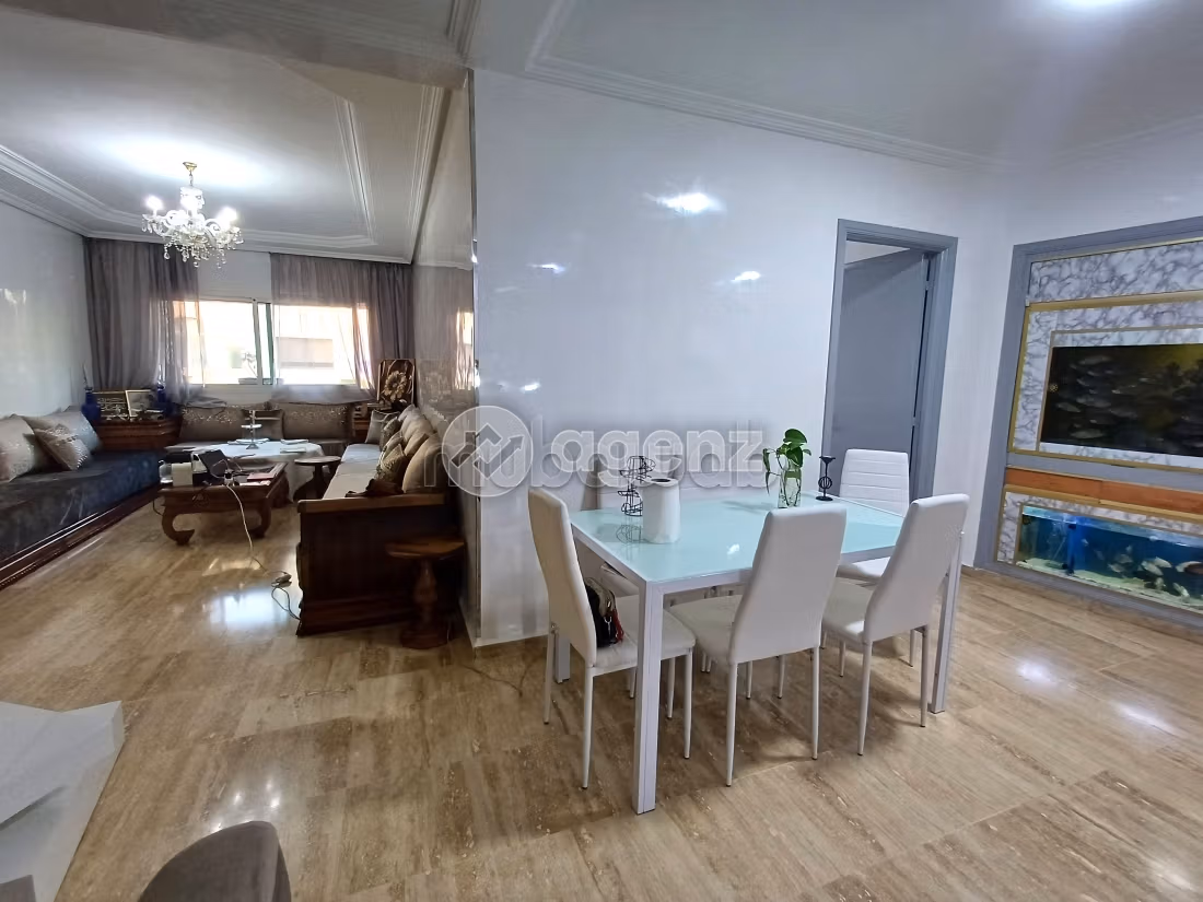 Sell apartment. 3 rooms. Fully furnished