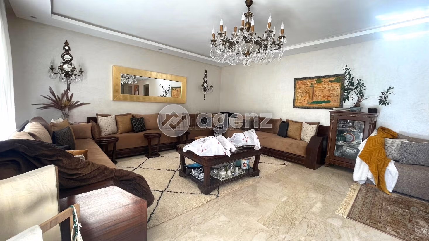 Appartement 188 m² à Victoria — 18