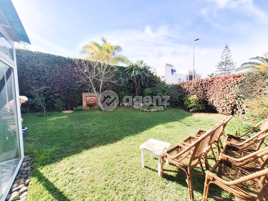 Villa à vendre 609 m², 5 chambres Ain Diab Extension Casablanca