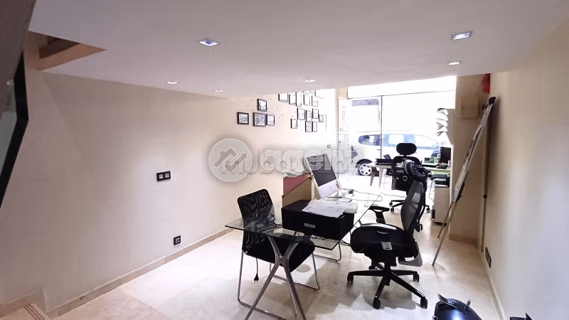 Commerce à louer 40 m² Les princesses Casablanca