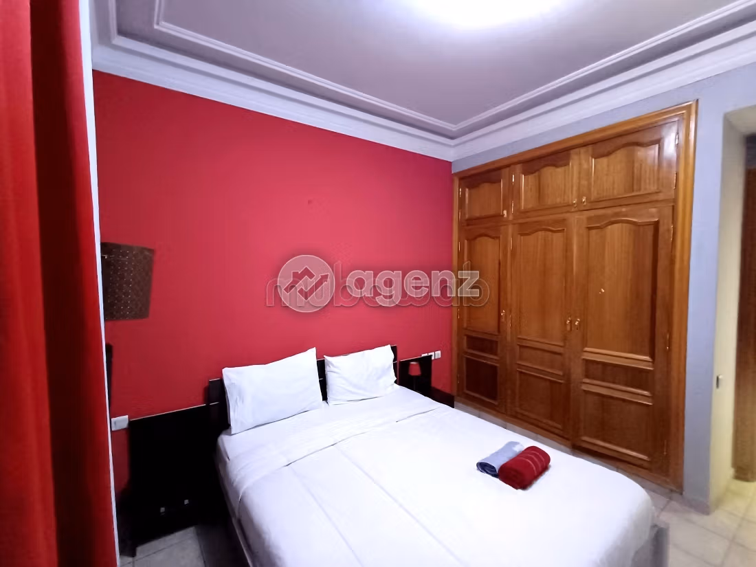 Appartamento in vendita a Nouvelle Ville. 4 camere. Con garage e ascensore