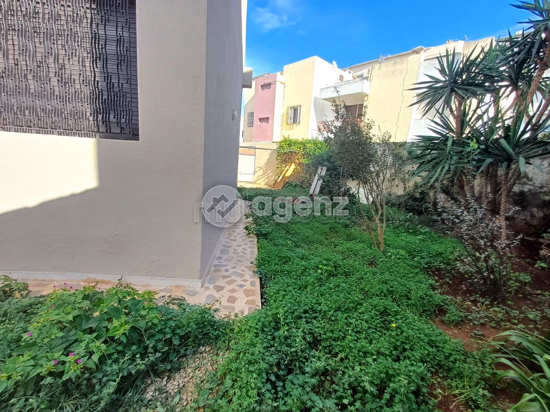 Villa à vendre 615 m², 5 chambres Racine Casablanca
