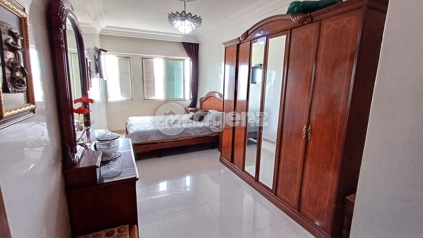 Piso en venta en La Gironde. Gran superficie 96 m². Sin Ascensor, balcón