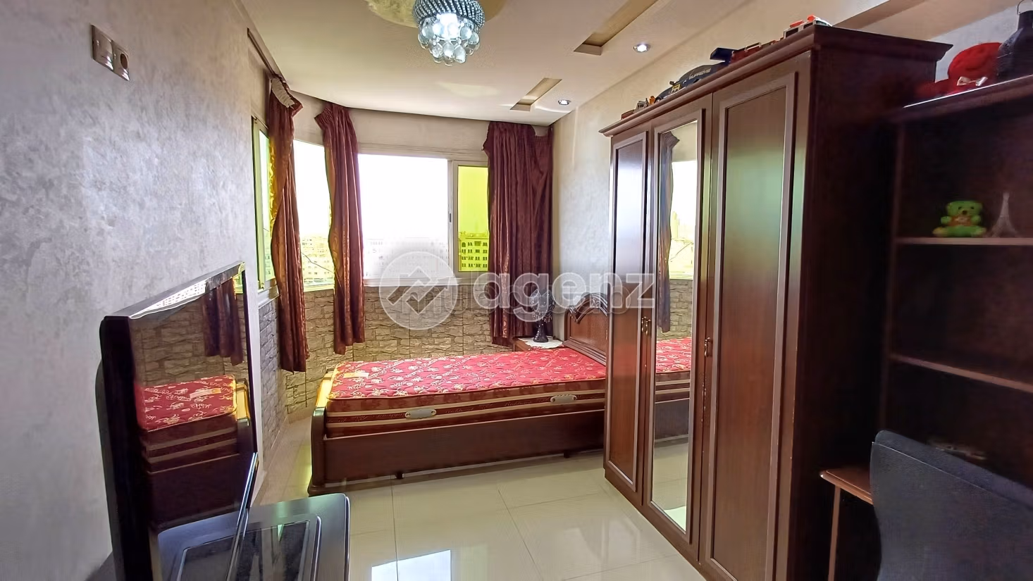 Piso en venta en La Gironde. Gran superficie 96 m². Sin Ascensor, balcón