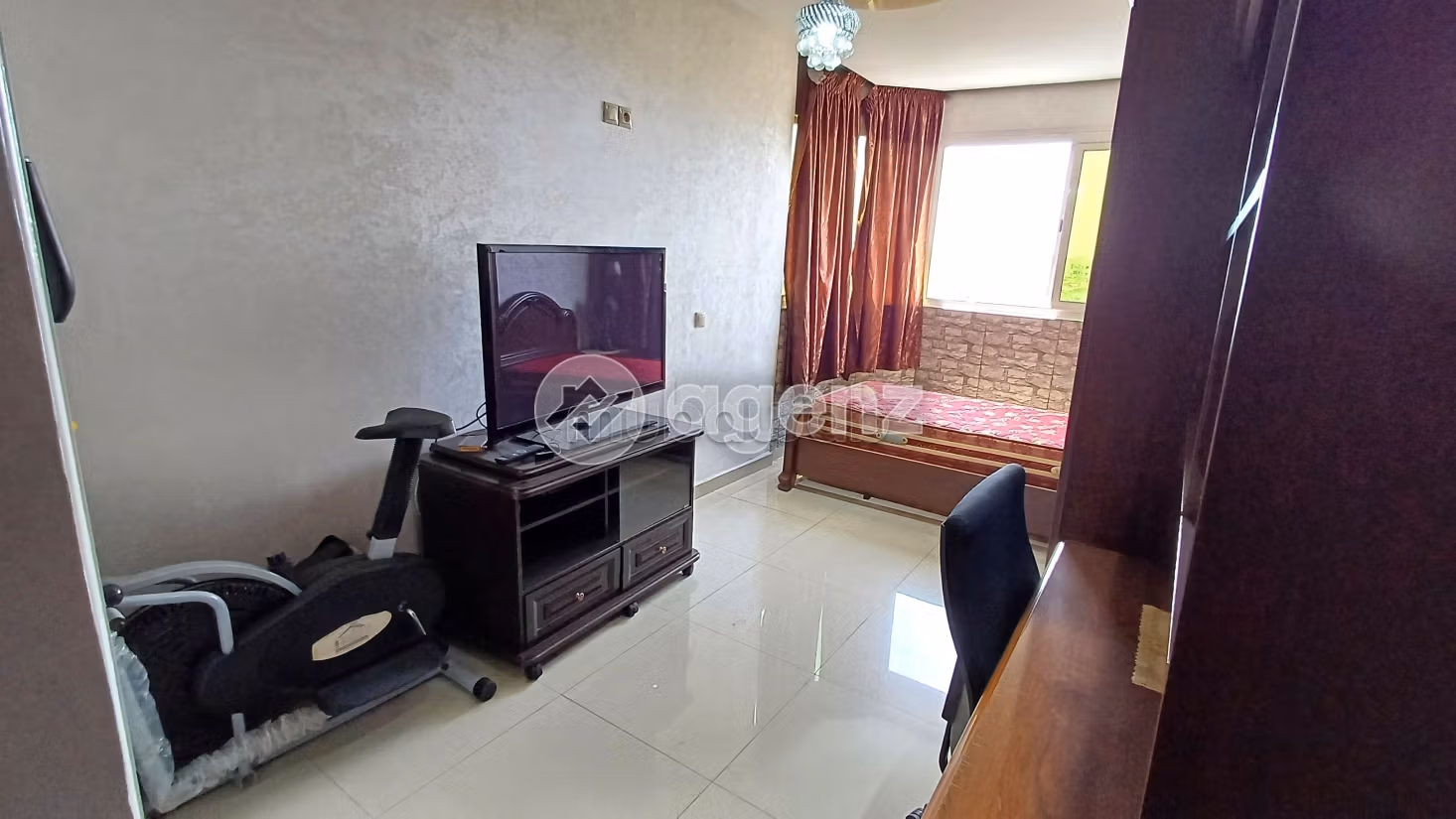 Piso en venta en La Gironde. Gran superficie 96 m². Sin Ascensor, balcón