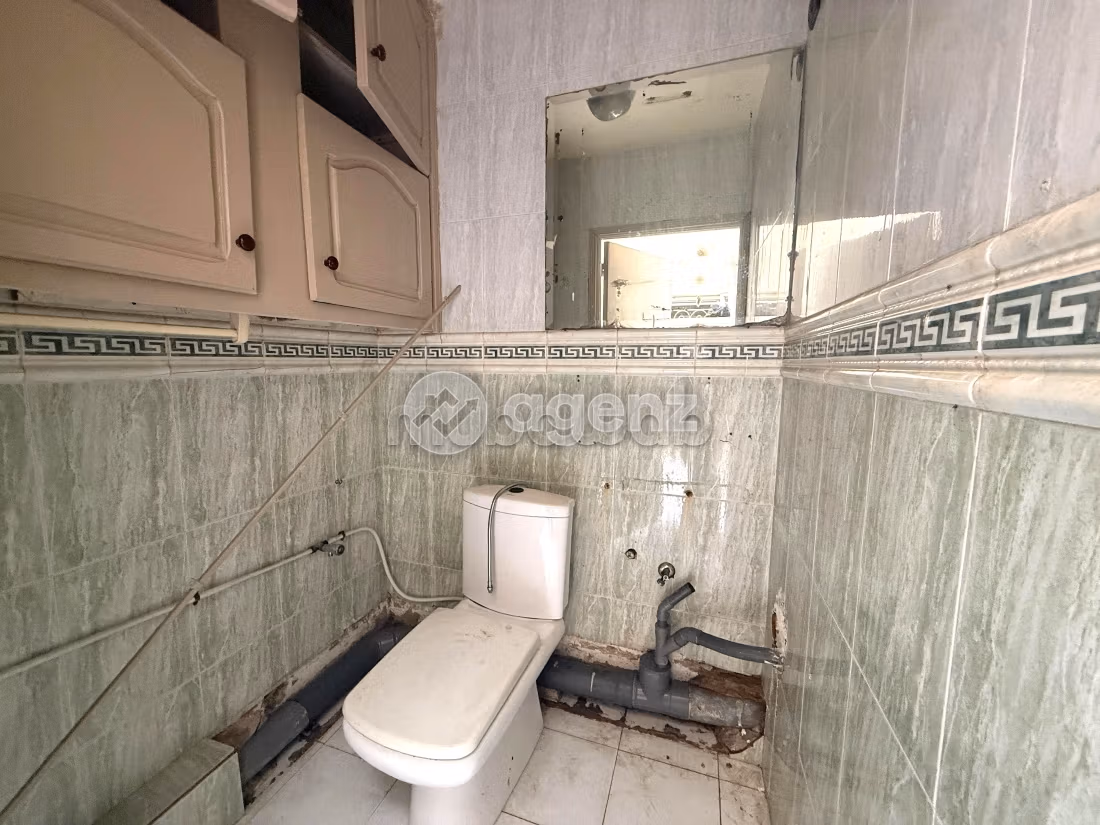 Busca pisos en venta en Bourgogne Ouest. 2 dormitorios. Con Ascensor, balcón