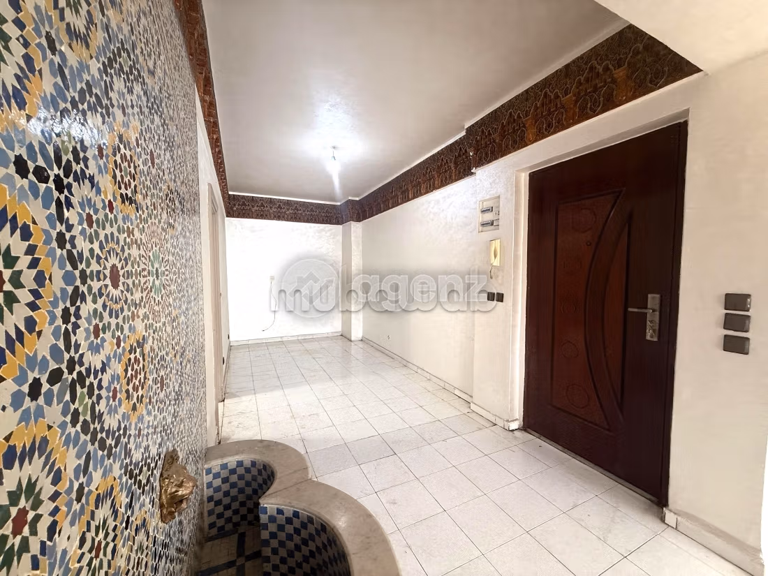 Busca pisos en venta en Bourgogne Ouest. 2 dormitorios. Con Ascensor, balcón