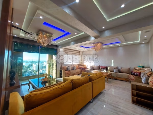 Appartement à vendre 213 m², 6 chambres Oasis Casablanca