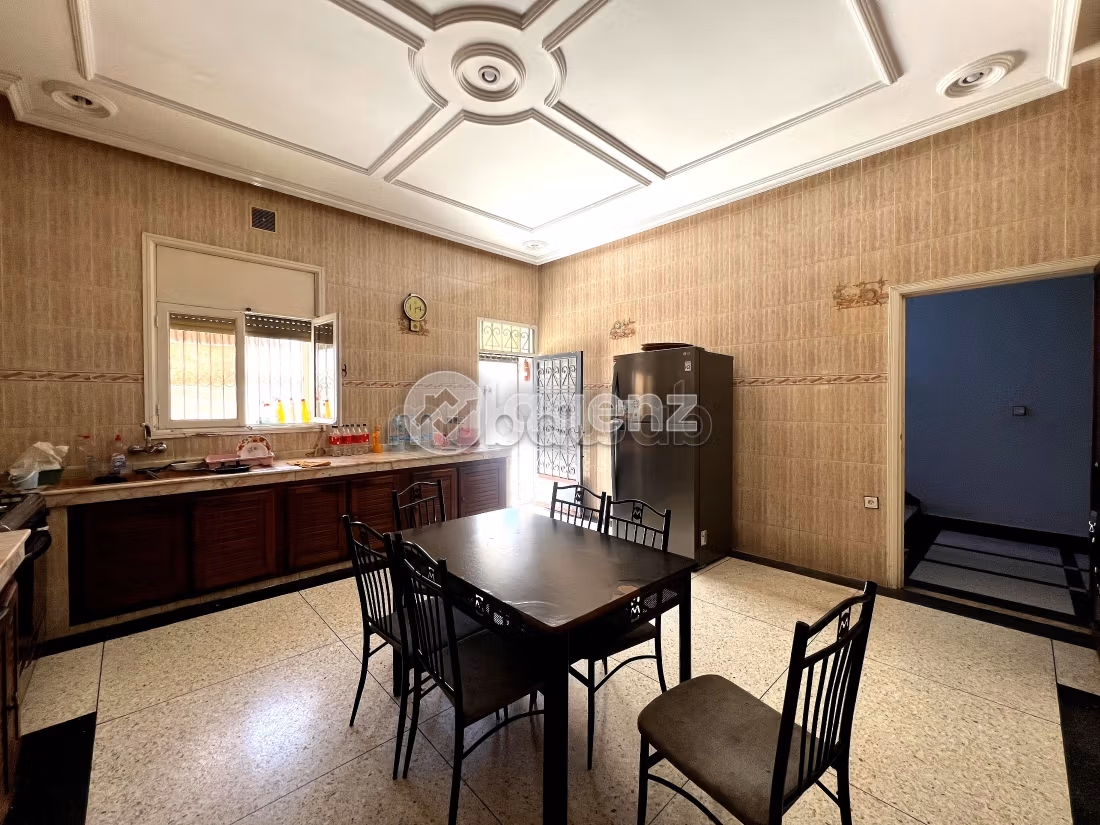 Villa à vendre 750 m², 10 chambres Al Qods Mohammedia