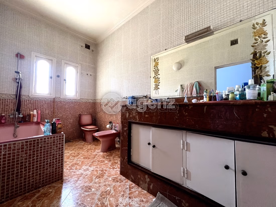 Villa à vendre 750 m², 10 chambres Al Qods Mohammedia