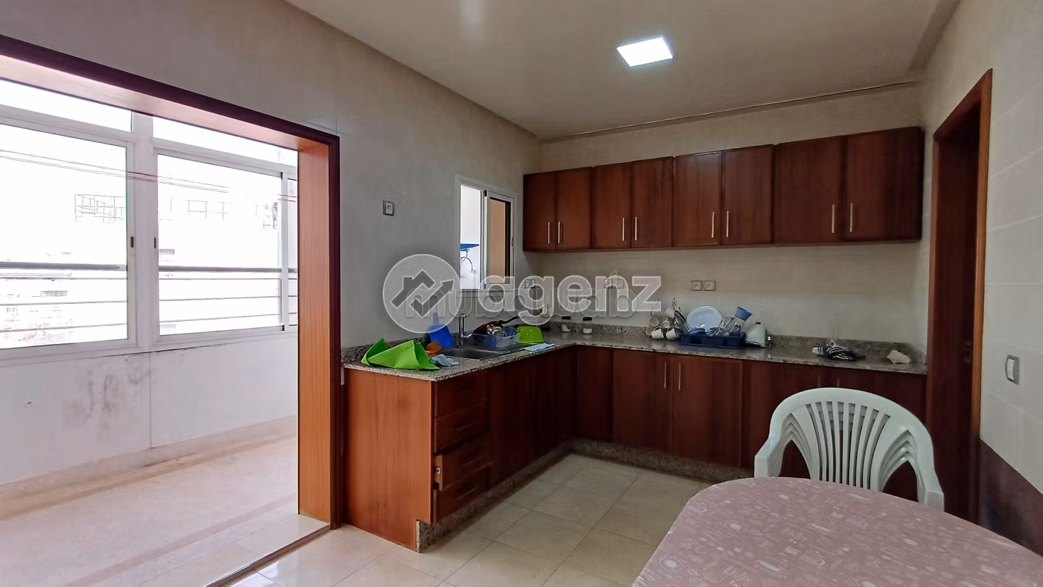 Piso en venta en De La Plage. Área total 240 m². Ascensor y terraza