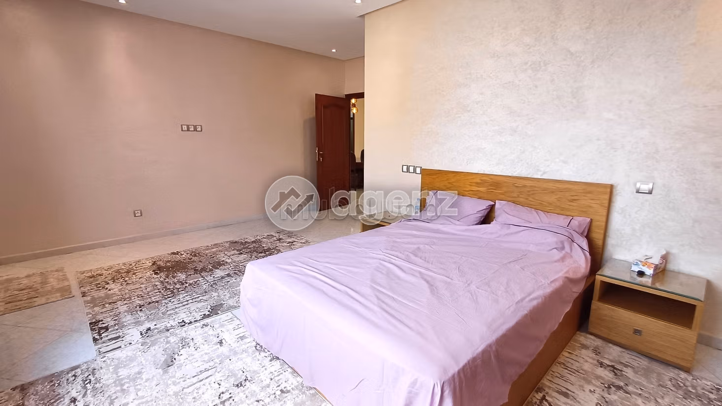 Piso en venta en De La Plage. Área total 240 m². Ascensor y terraza