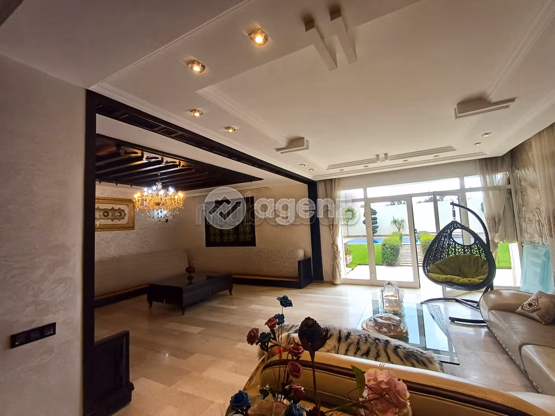 Villa à vendre 903 m², 5 chambres Bouskoura Bouskoura