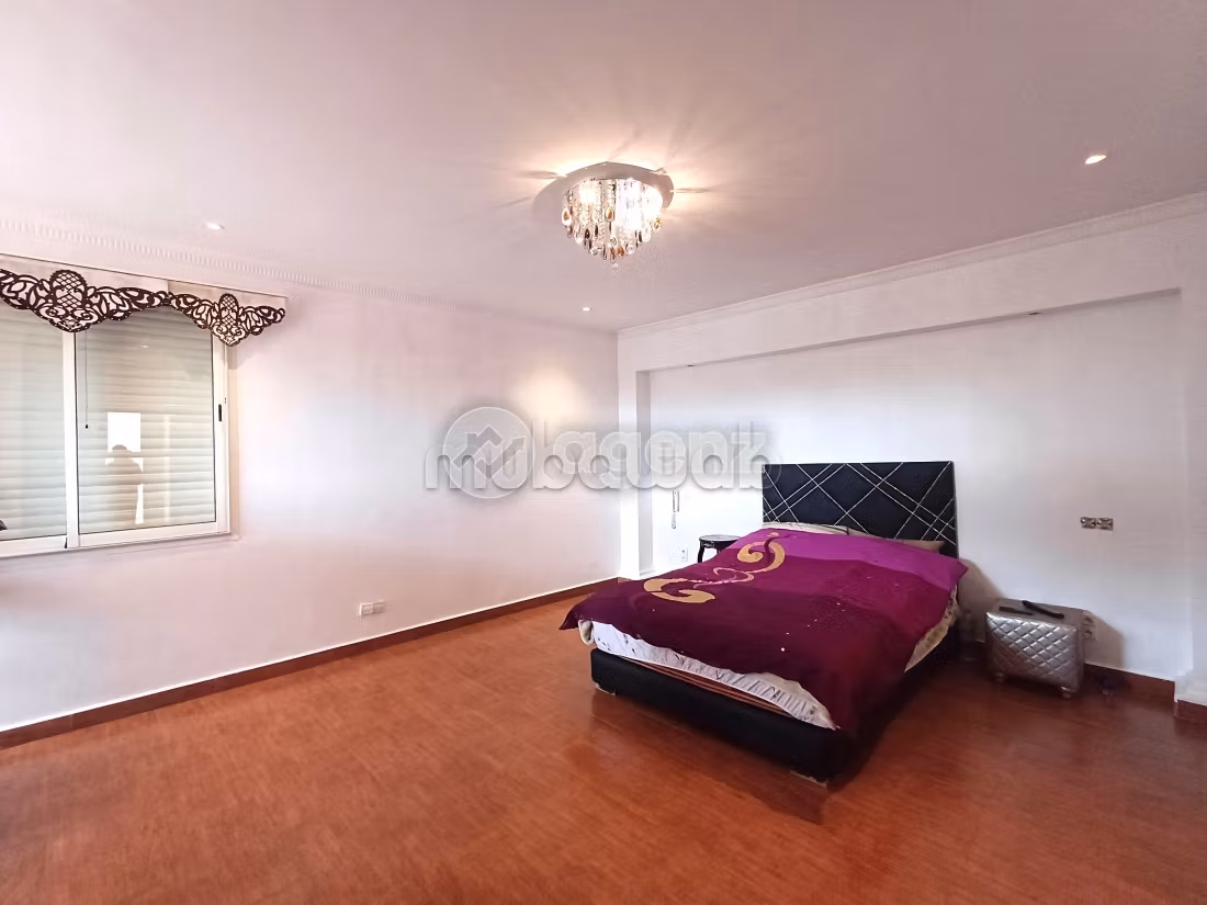 Villa à vendre 903 m², 5 chambres Bouskoura Bouskoura