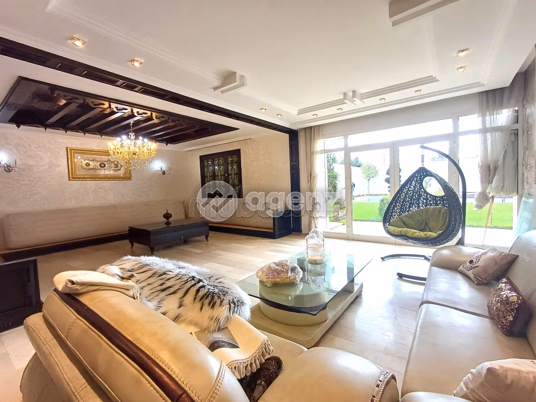 Villa à vendre 903 m², 5 chambres Bouskoura Bouskoura