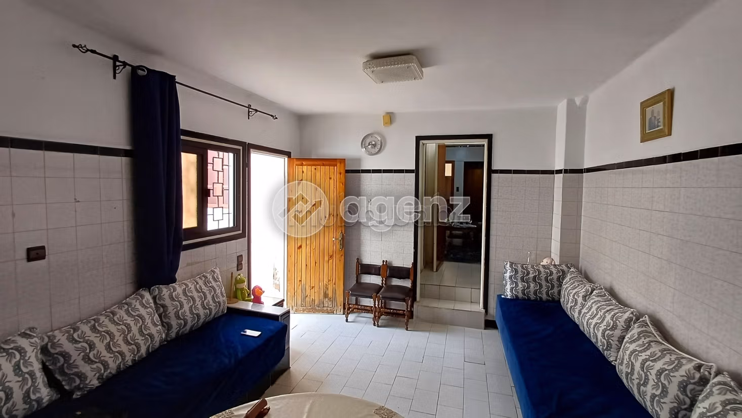 Magnífica villa en venta en Ain Borja. 5 dormitorios. Bodega, gran terraza