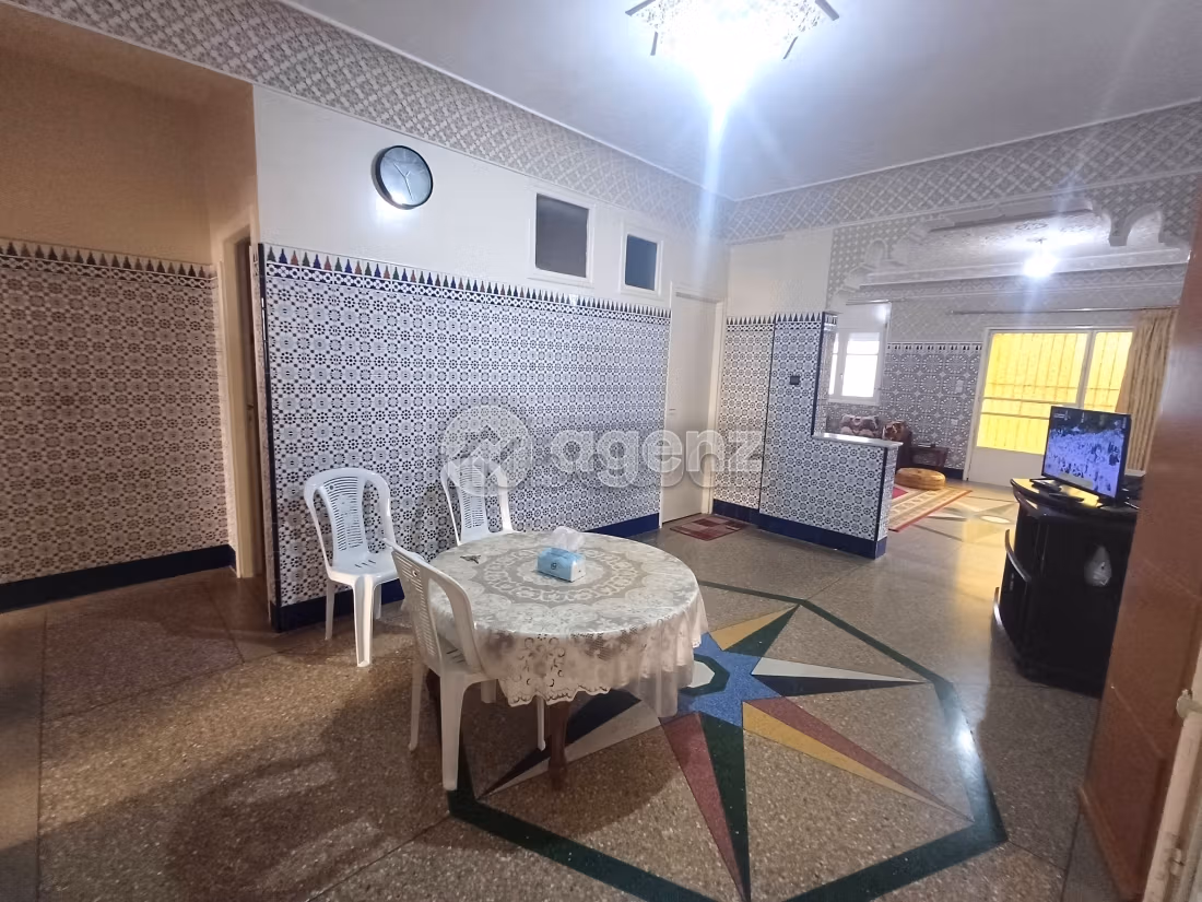 Villa à vendre 350 m², 6 chambres Oulfa Casablanca
