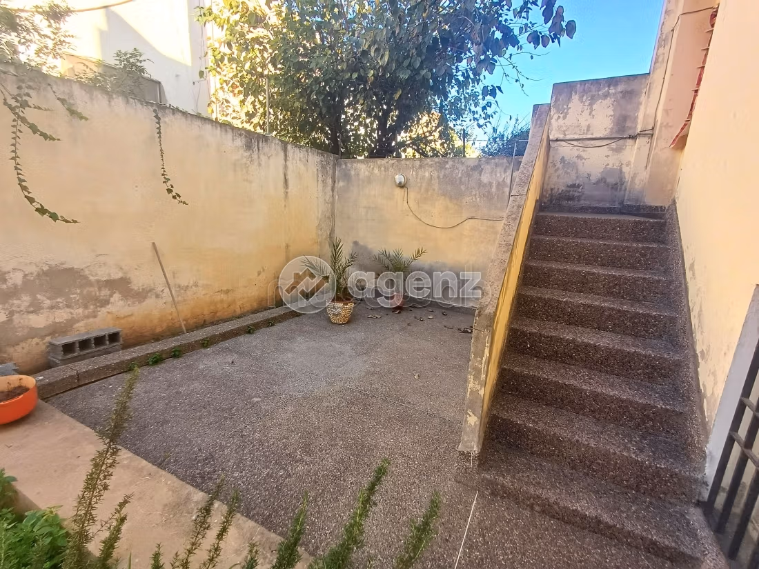 Villa à vendre 350 m², 6 chambres Oulfa Casablanca