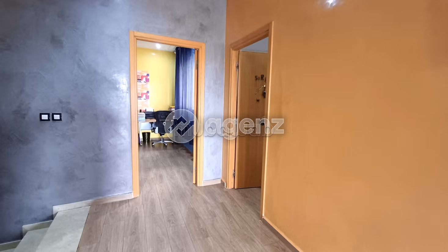 Huizen beschikbaar. 3 Slaapkamers. Gemeubileerd