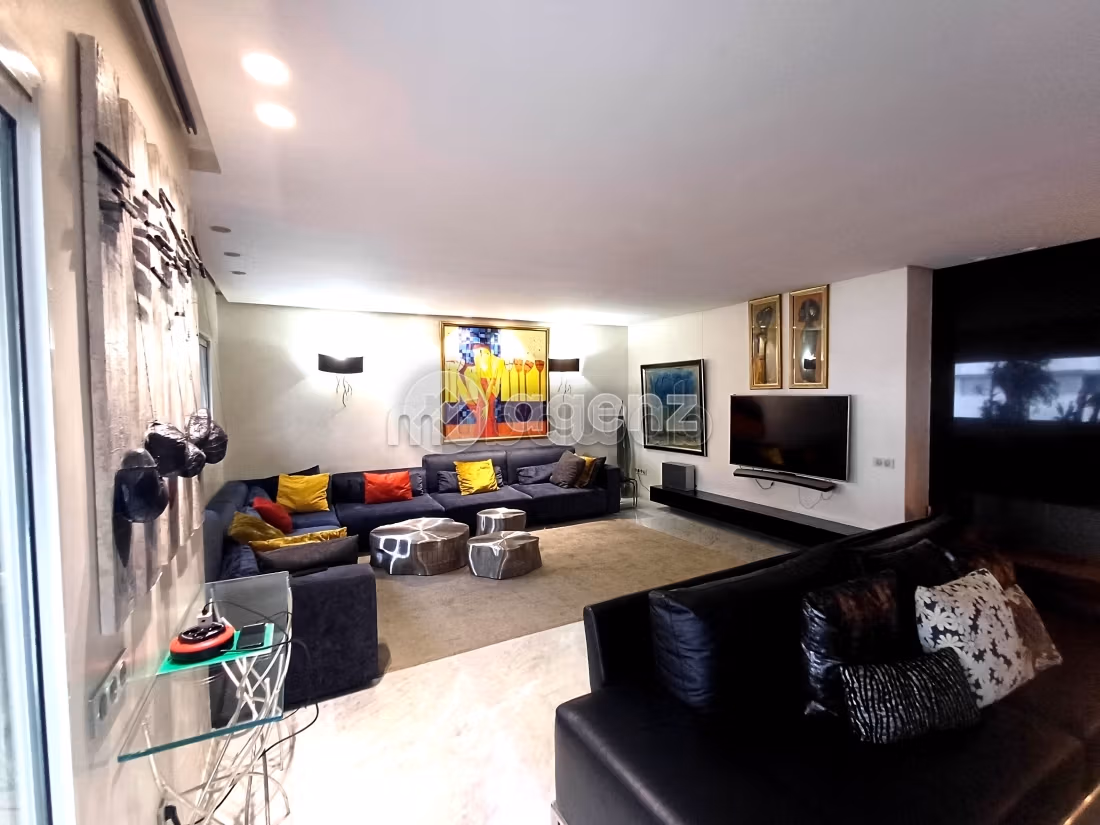 Appartement à vendre 200 m², 3 chambres Champ de course Fès — 3