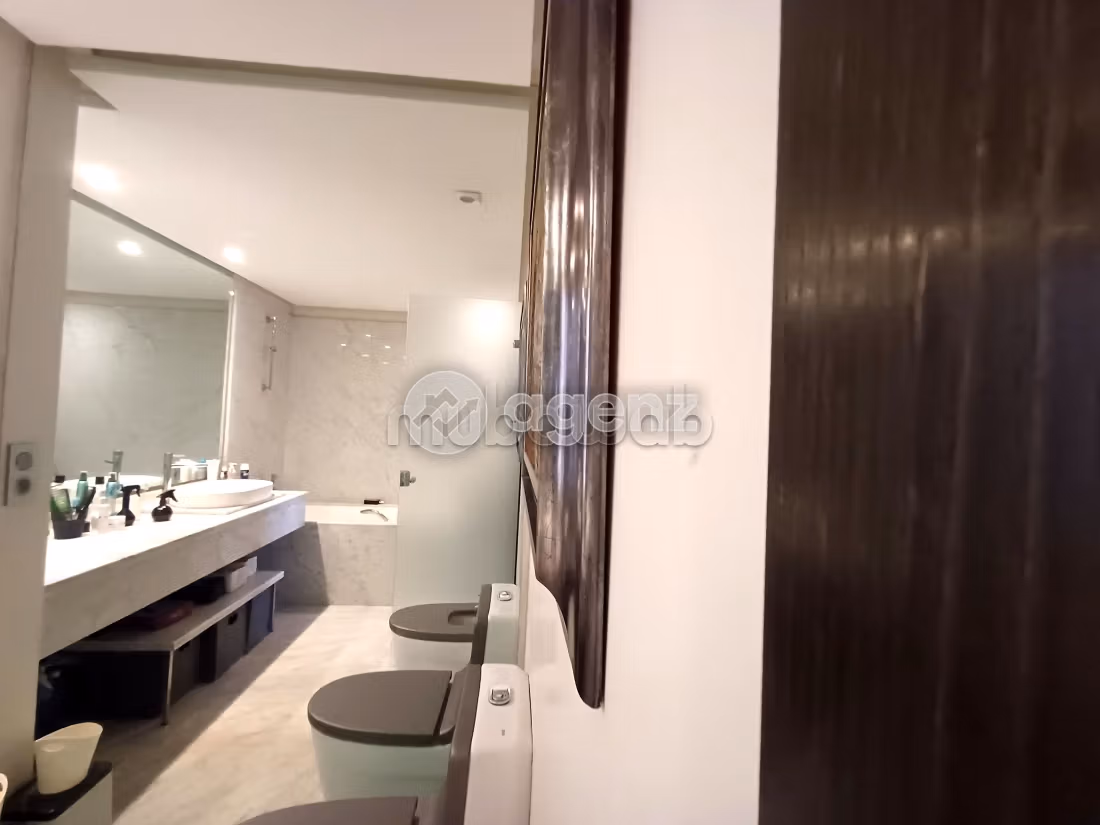 Appartement 200 m² à Champ de course — 11