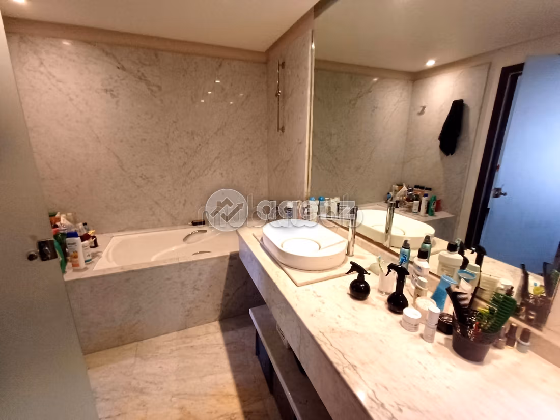 Appartement 200 m² à Champ de course — 13