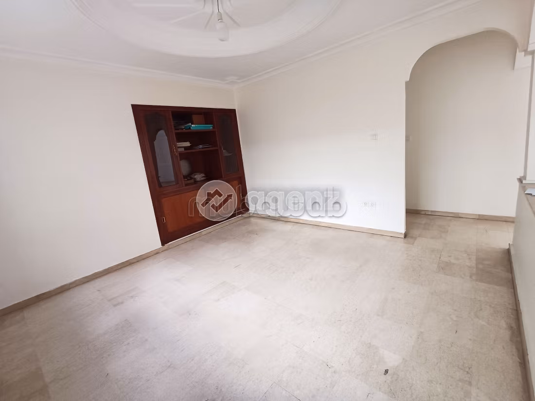 Appartement 193 m² f Les Hôpitaux — 8