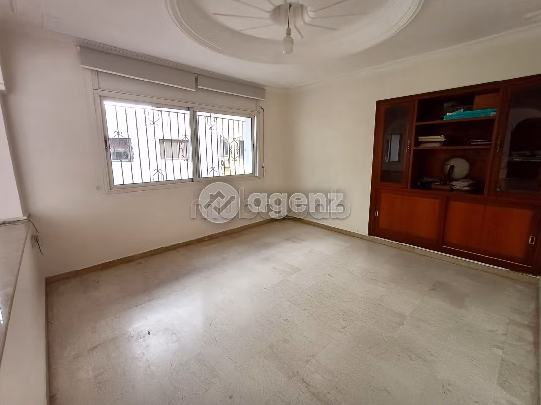 Appartement à vendre 193 m², 3 chambres Les Hôpitaux Casablanca — 5