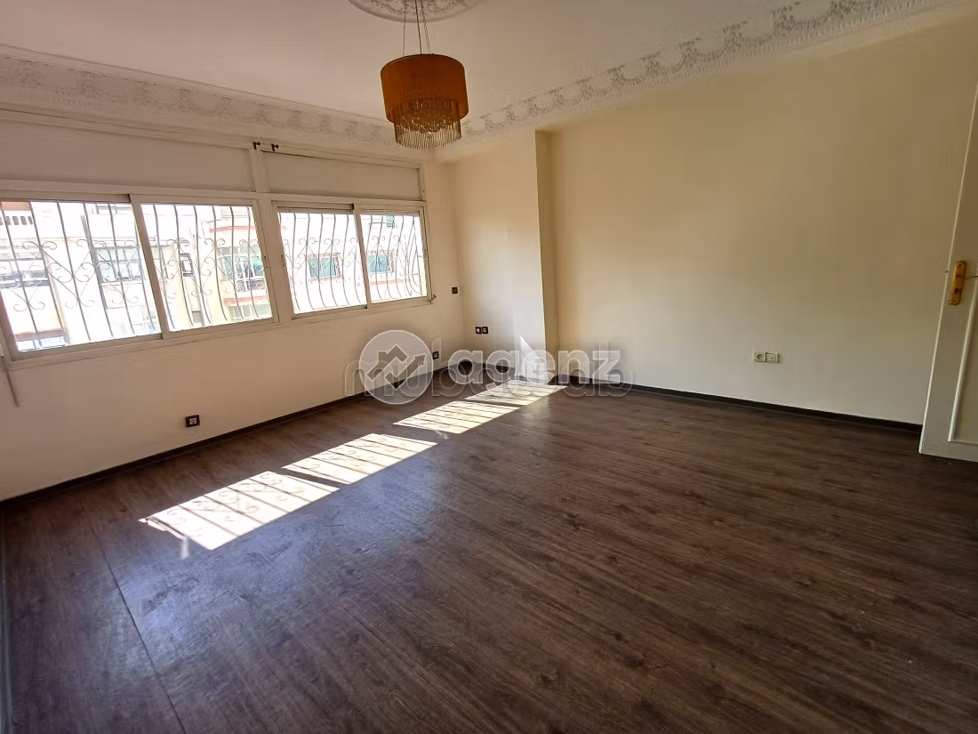 Appartement 193 m² f Les Hôpitaux — 18