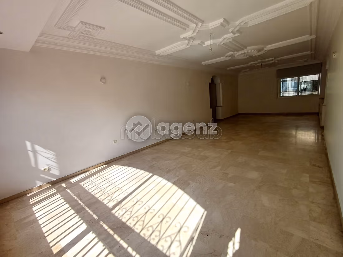 Appartement à vendre 193 m², 3 chambres Les Hôpitaux Casablanca — 4