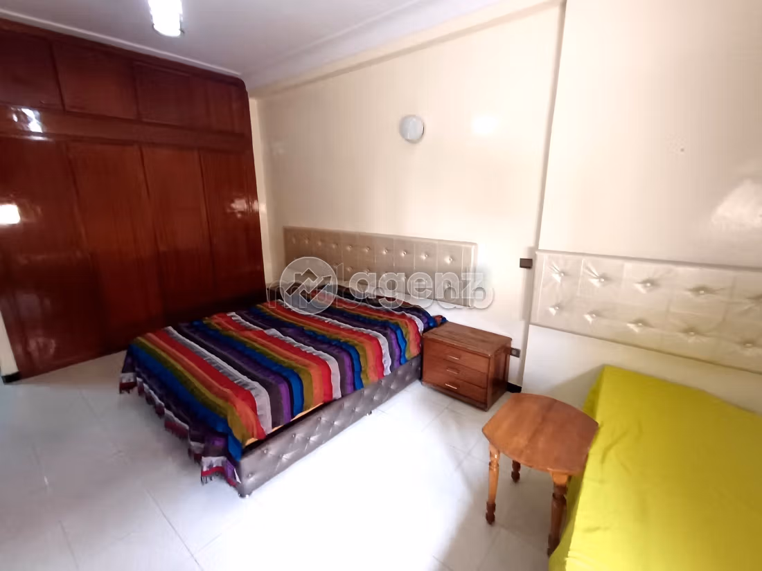 Vendita di uno splendido appartamento. 3 camere. Ascensore e posto auto