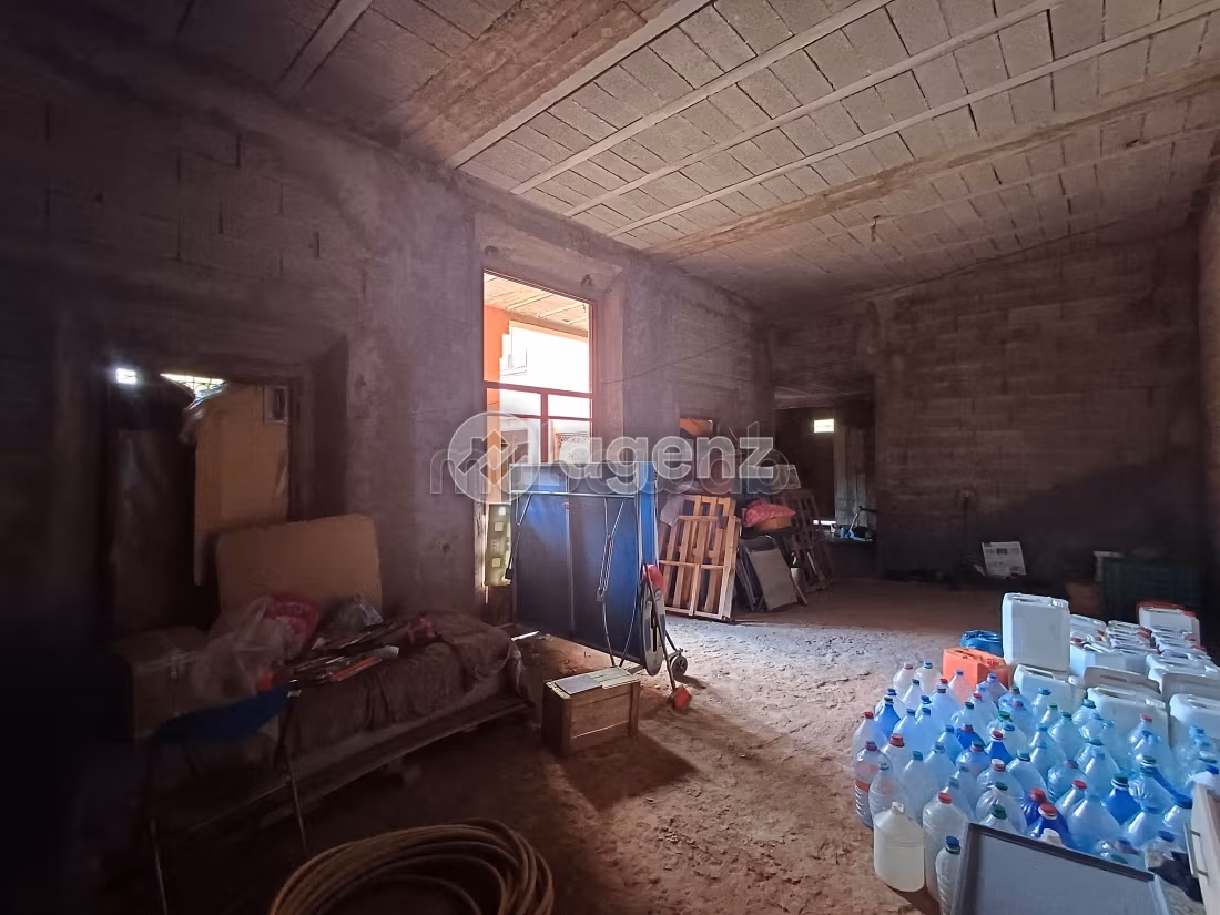 Villa à vendre 310 m², 4 chambres Bab Ighli Marrakech
