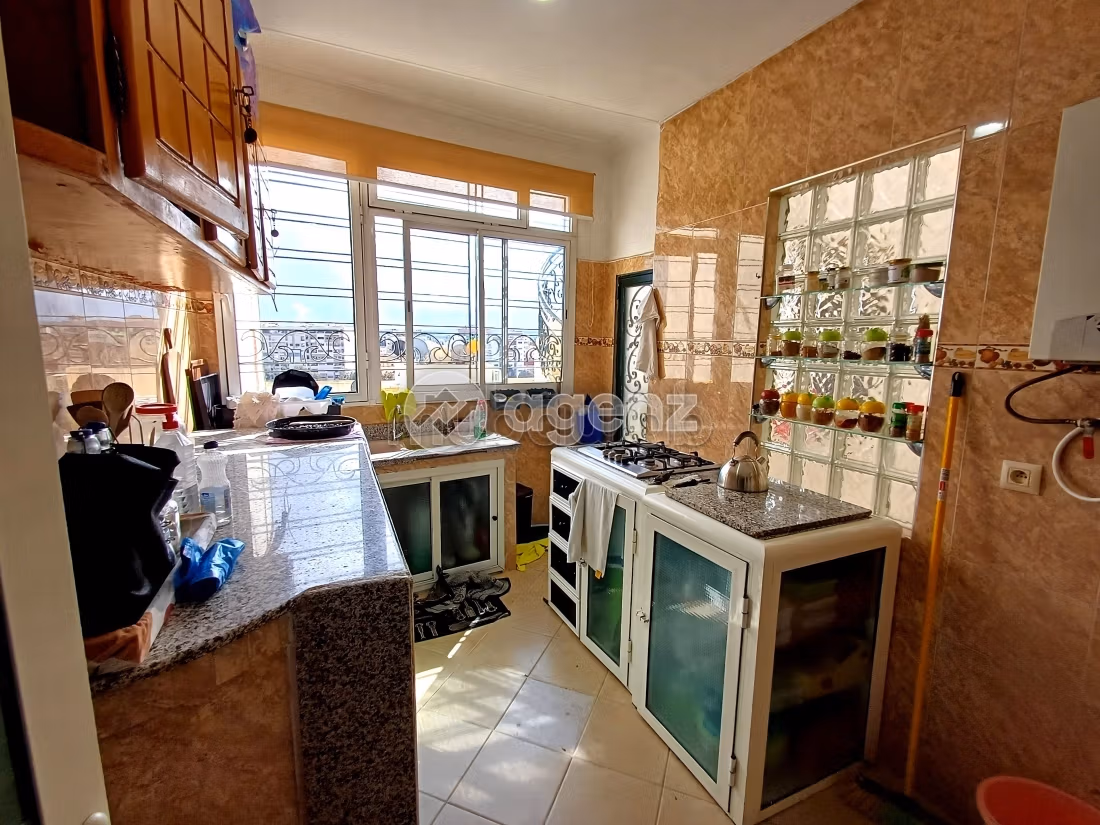 Bonito piso en venta. Dimensión 246 m². Ascensor y estacionamiento