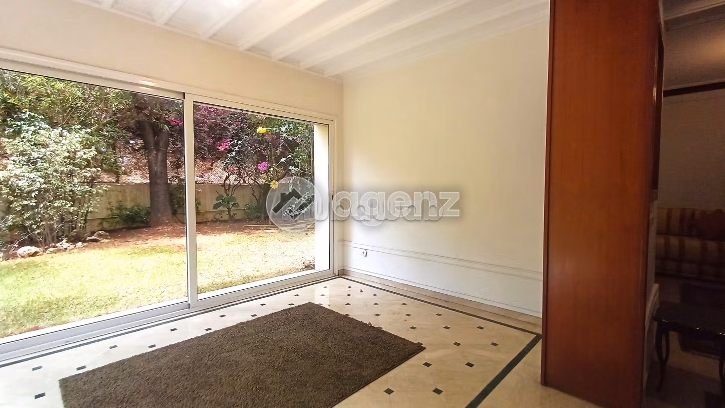 Appartement 440 m² à Californie — 9