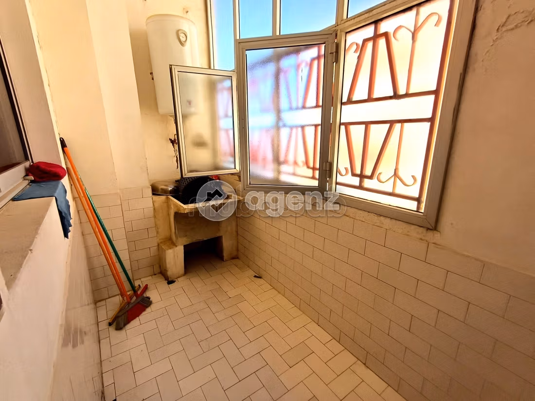 Appartement à vendre 300 m², 4 chambres El Menzeh Meknès