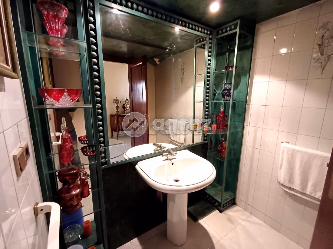 Appartement à vendre 300 m², 4 chambres El Menzeh Meknès