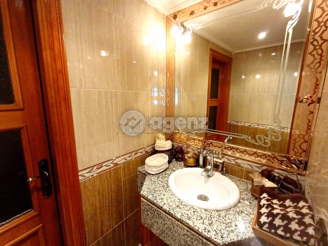 Sale of a lovely apartment in Hamria. Small area 163 m². Furnished