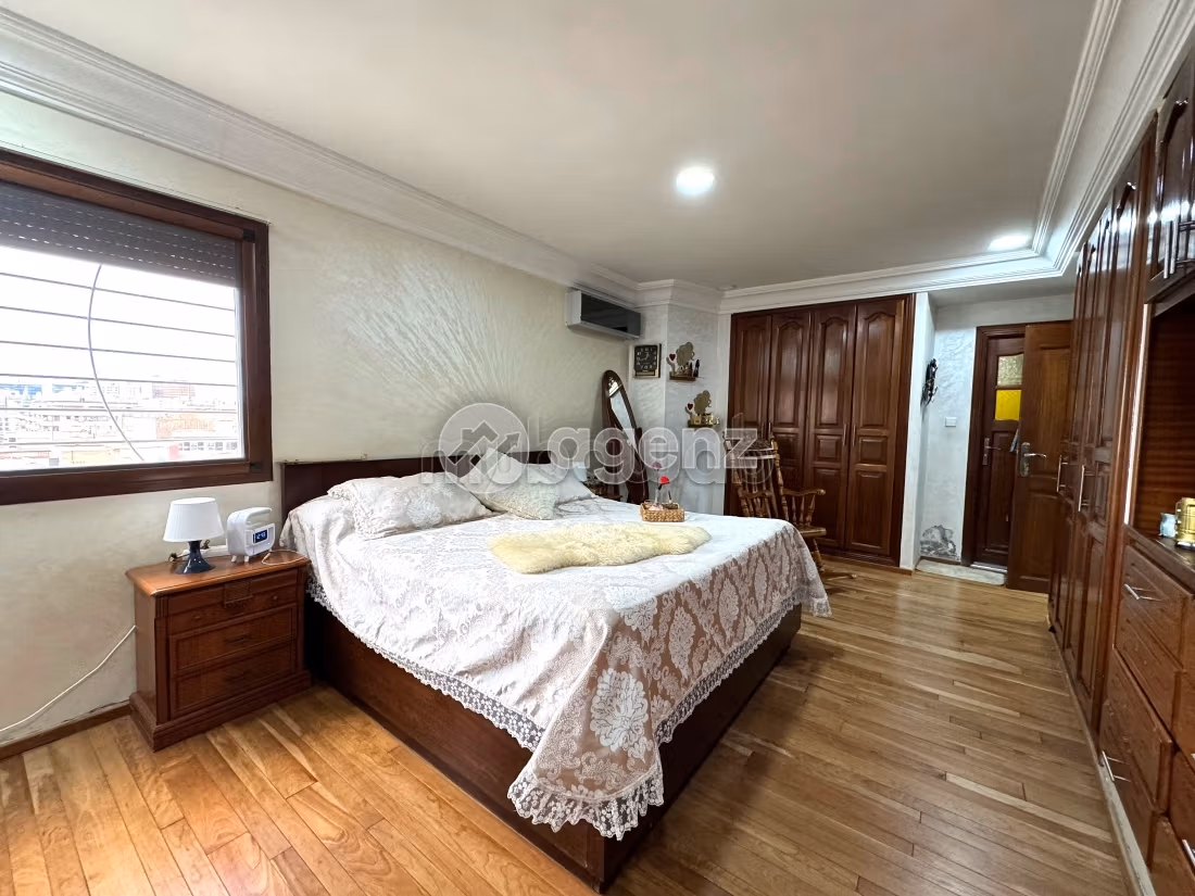 Appartement 193 m² à Foncière — 13