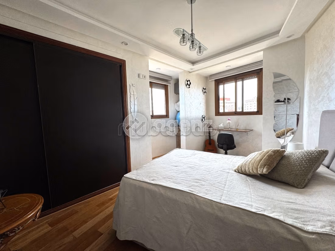 Appartement 193 m² à Foncière — 19