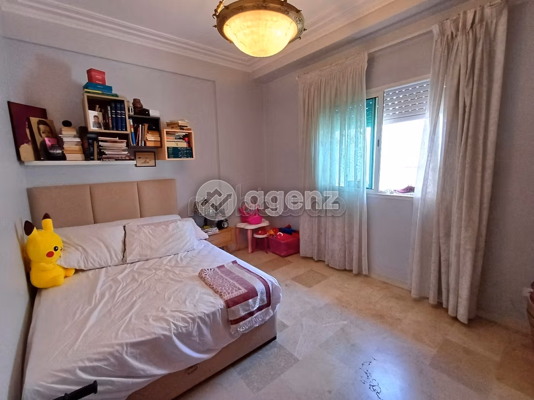 Apartment for sale in Les princesses. 2 lovely rooms. Carpark and elevator