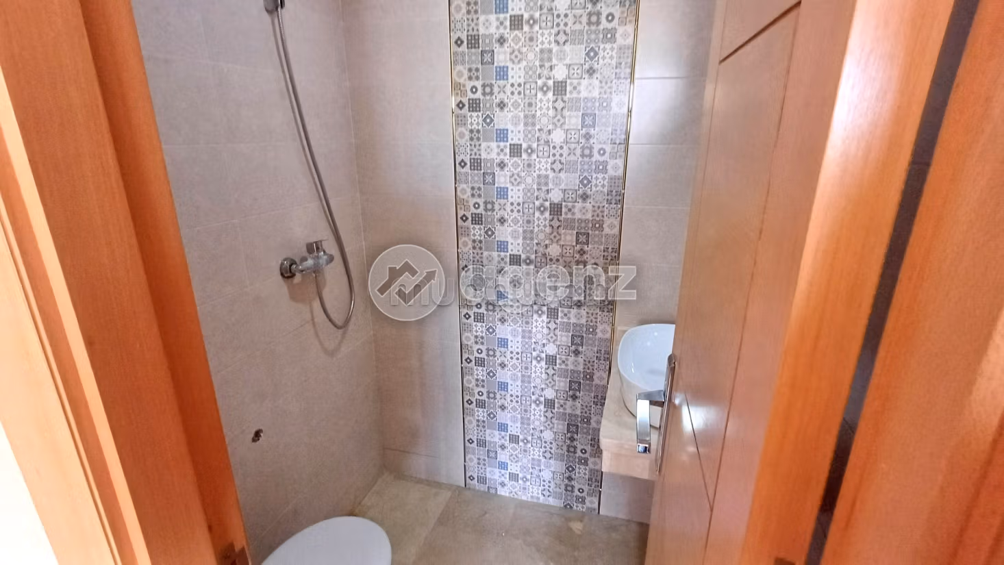 Villa à vendre 200 m², 6 chambres Dar Essalam Casablanca