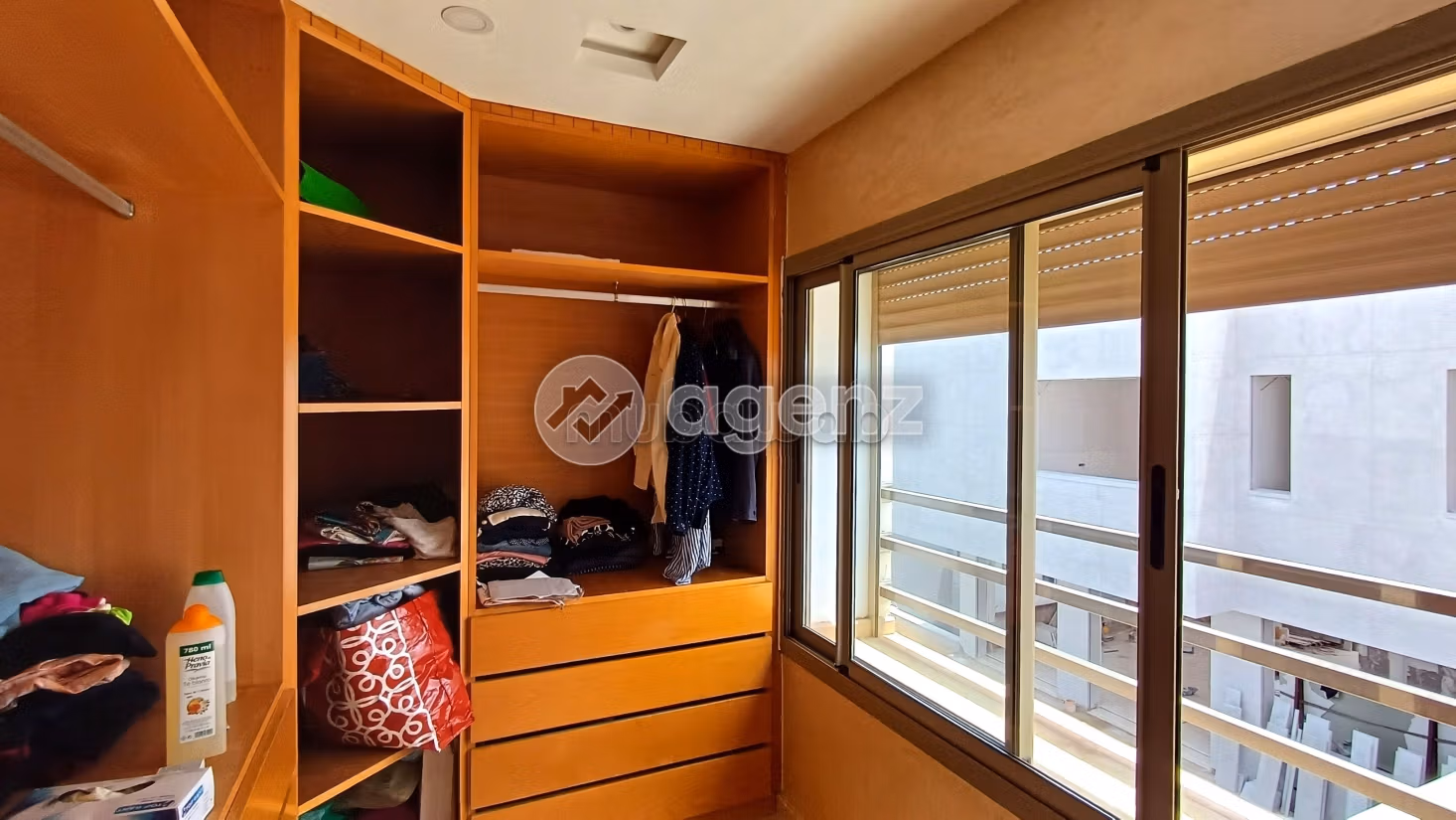 Villa à vendre 200 m², 6 chambres Dar Essalam Casablanca