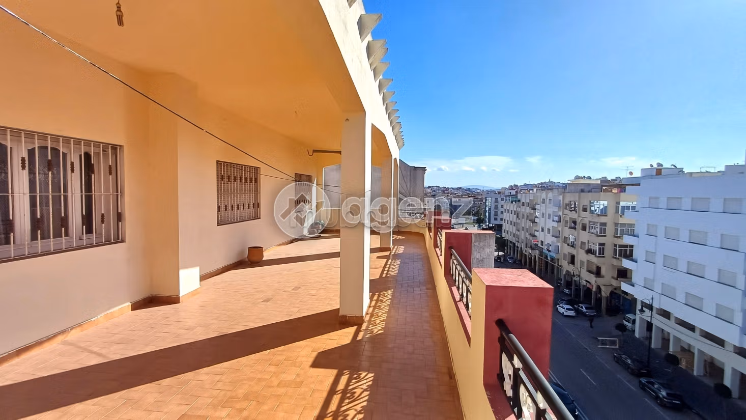 Appartementen om te kopen. 3 Kamers. Groot terras