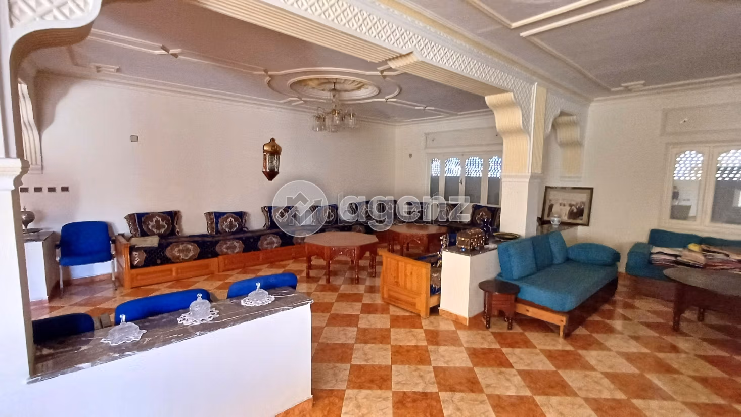 Appartementen om te kopen. 3 Kamers. Groot terras