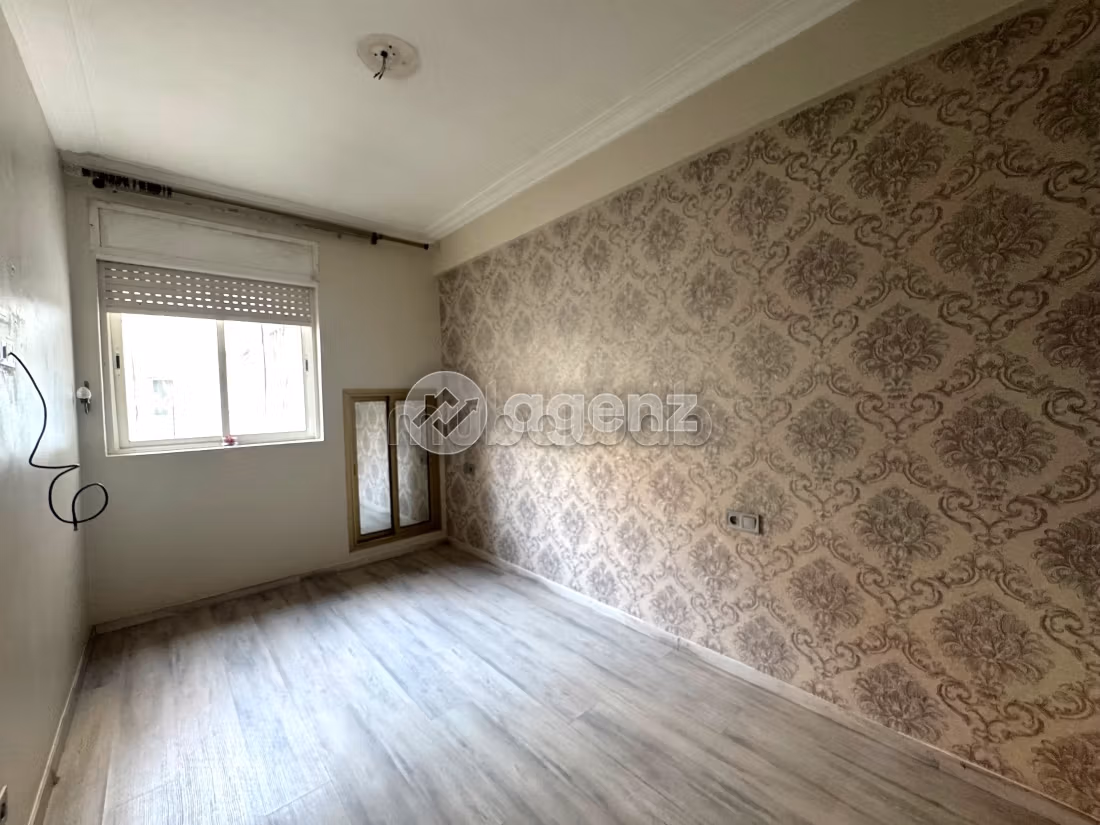 Vendita di uno splendido appartamento a La Gironde. Superficie 88 m². Ascensore e posto auto