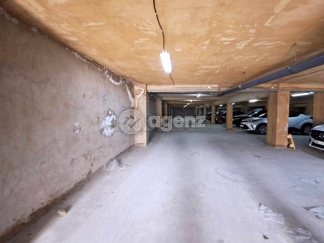 Commerce à louer 895 m² Zone industrielle Mohammedia