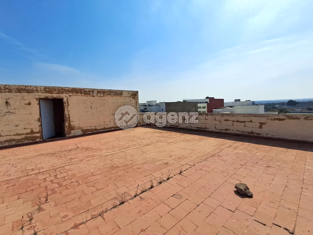 Commerce à louer 895 m² Zone industrielle Mohammedia