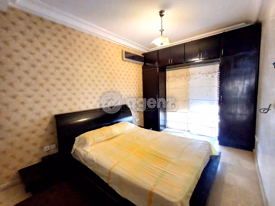 Piso en venta en Les princesses. Superficie 104 m². Plazas de parking y terraza