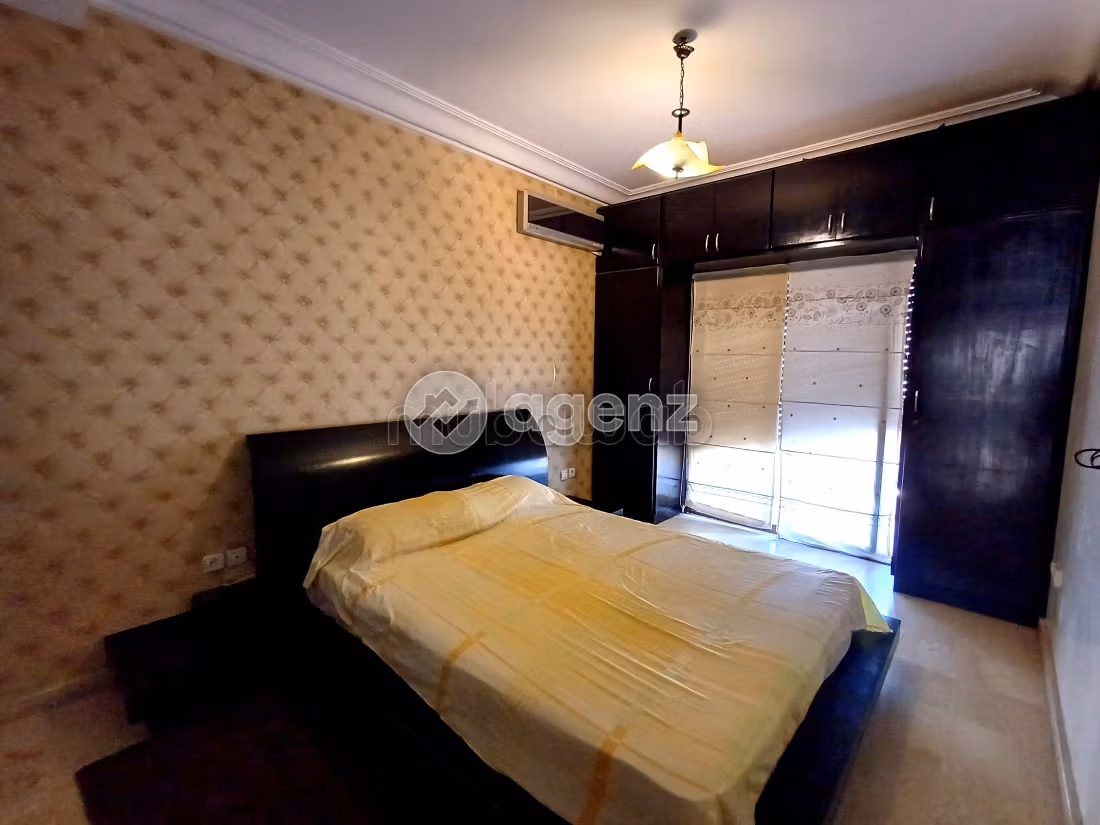 Piso en venta en Les princesses. Superficie 104 m². Plazas de parking y terraza