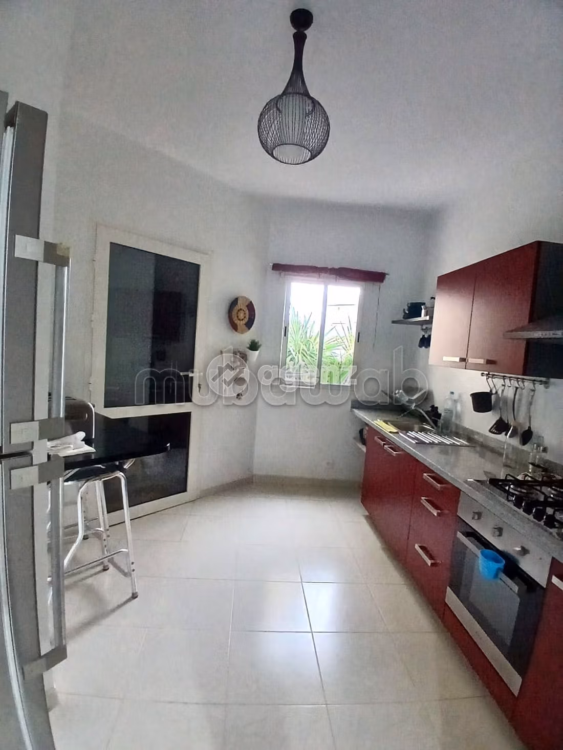 Te huur: appartementen. 2 Slaapkamers. Gemeubileerd